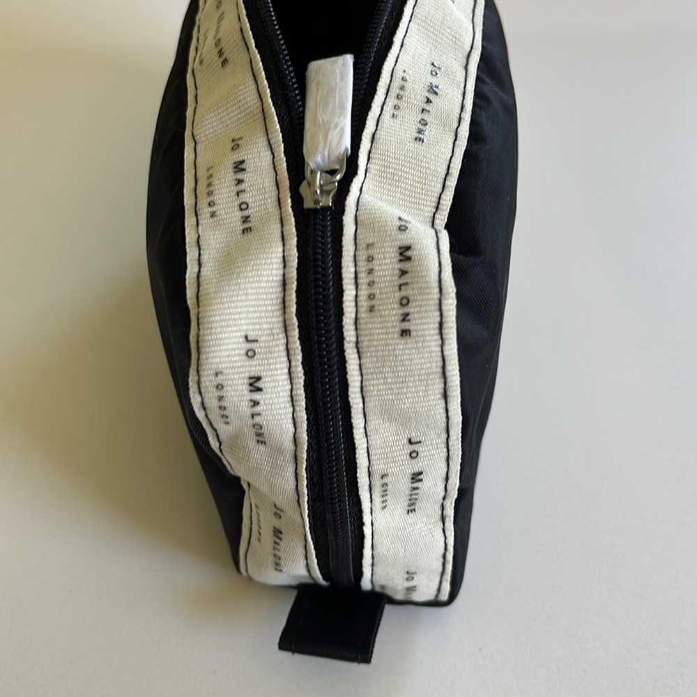 New but no tags, Jo Malone nylon Dopp kit. - Picture 5 of 5